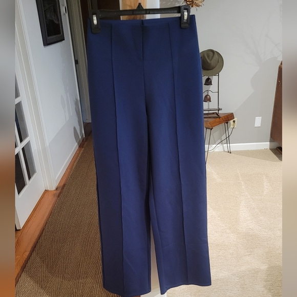 NWOT OYSHO Soft Touch Straight Leg Dark Navy Women's Pants Size M - Picture 1 of 5